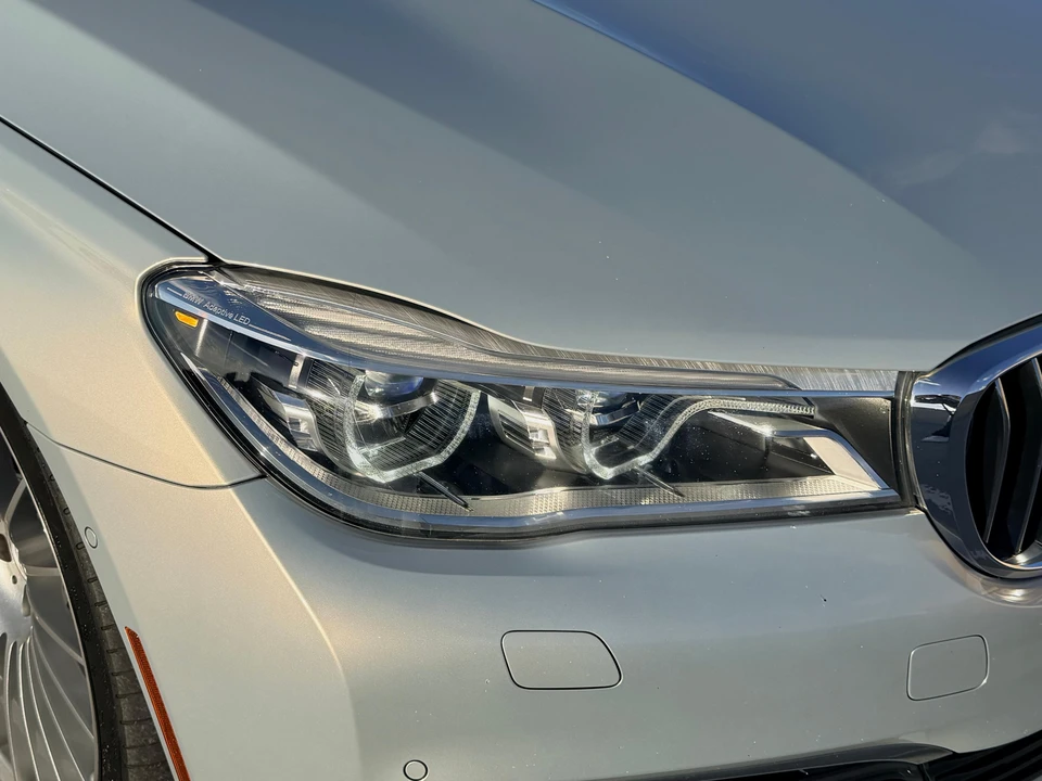 2018 BMW Alpina B7 - Image 13 of 31
