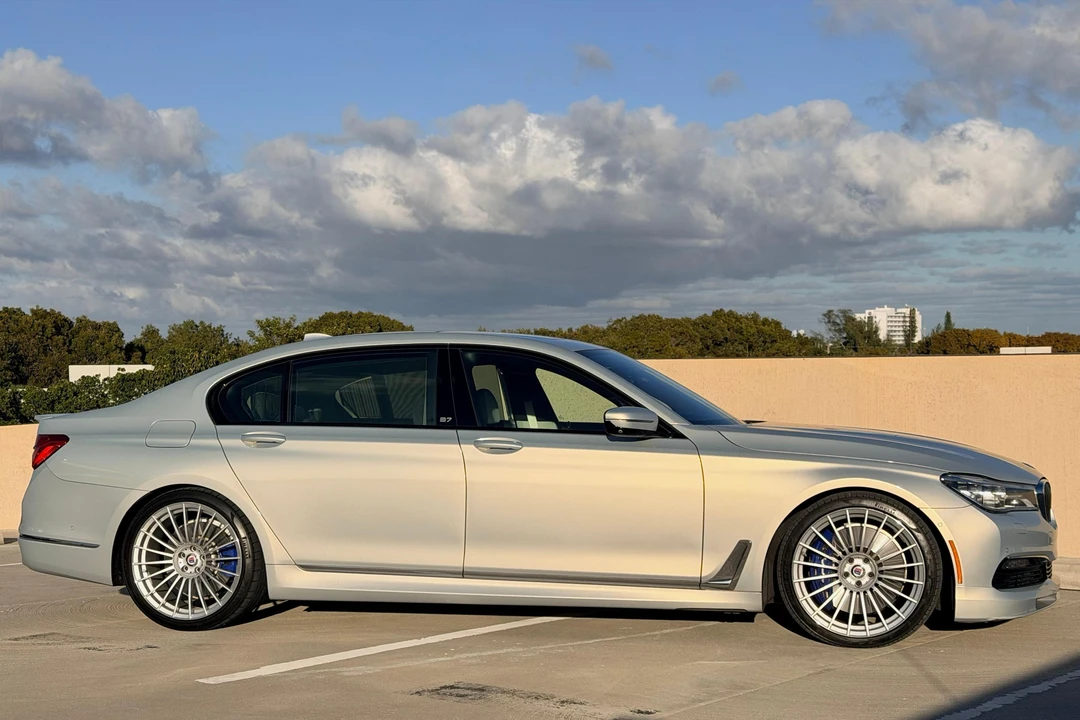 2018 BMW Alpina B7 - Image 3 of 31