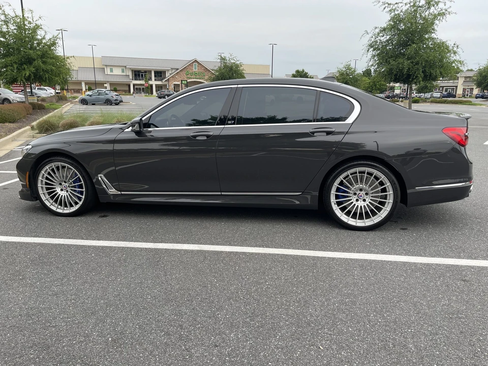 2018 BMW Alpina B7 - Image 22 of 31