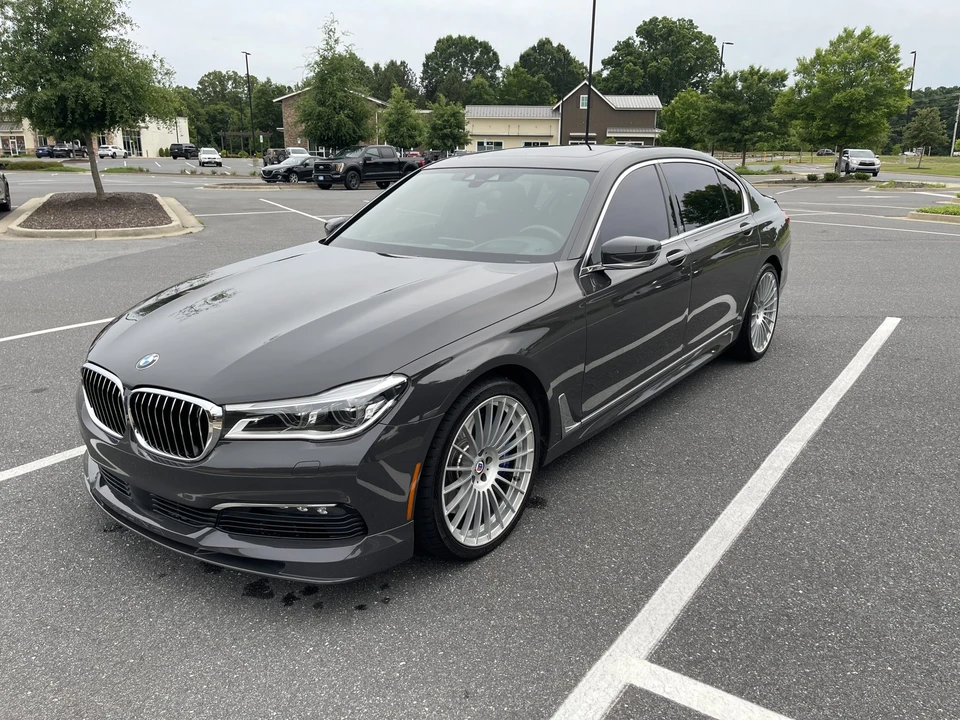 2018 BMW Alpina B7 - Image 26 of 31