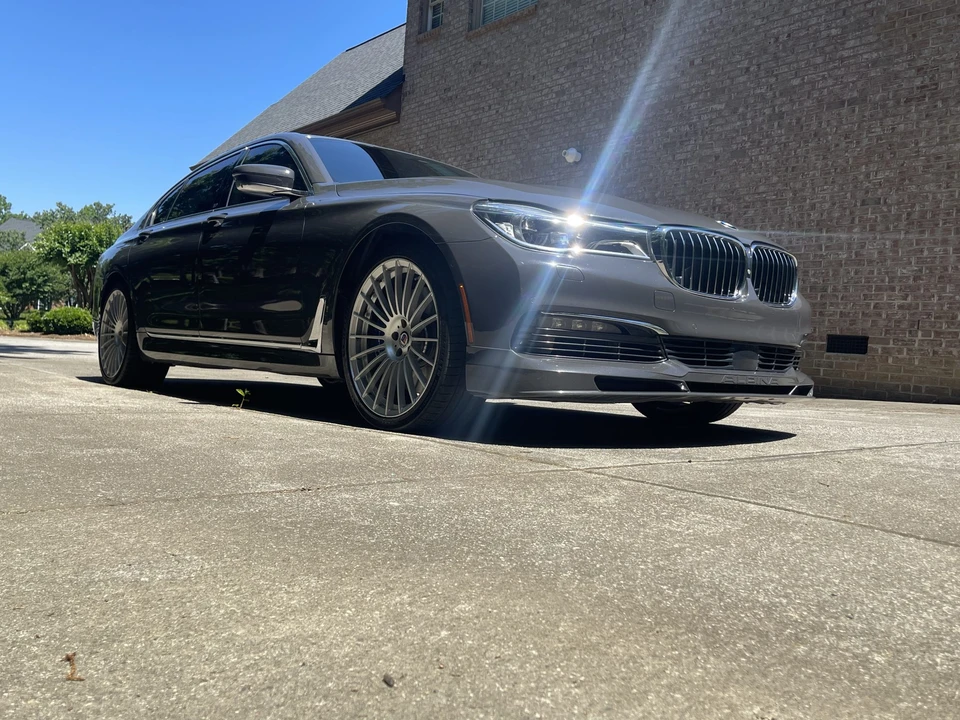 2018 BMW Alpina B7 - Image 5 of 31