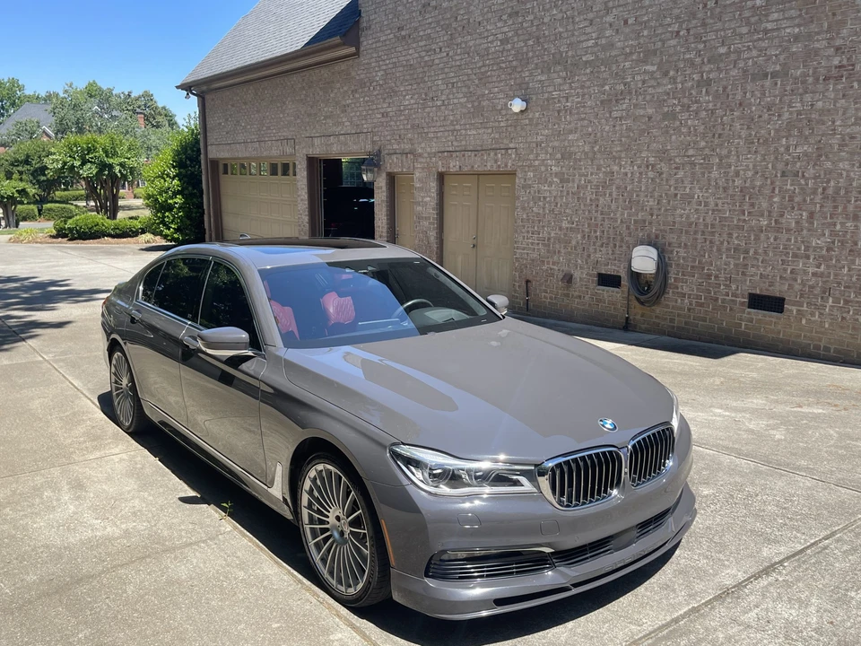 2018 BMW Alpina B7 - Image 6 of 31