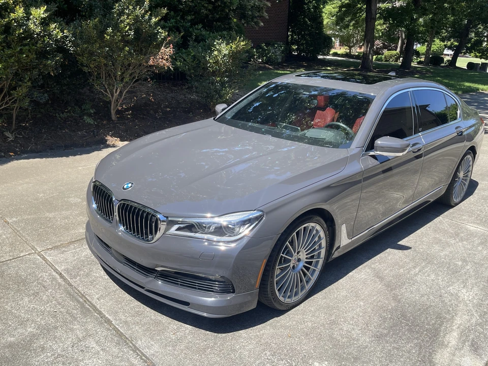 2018 BMW Alpina B7 - Image 30 of 31