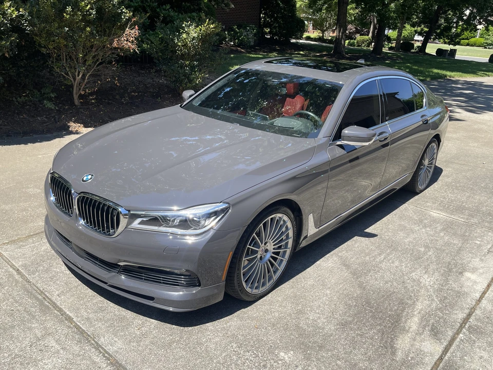 2018 BMW Alpina B7 - Image 28 of 31