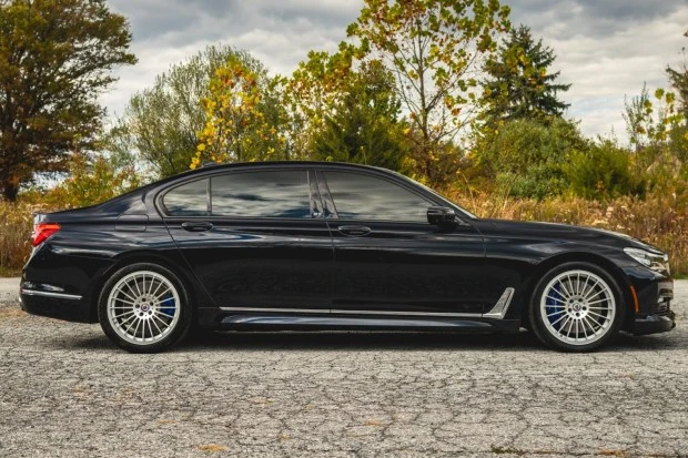 2018 BMW Alpina B7 - Image 3 of 8