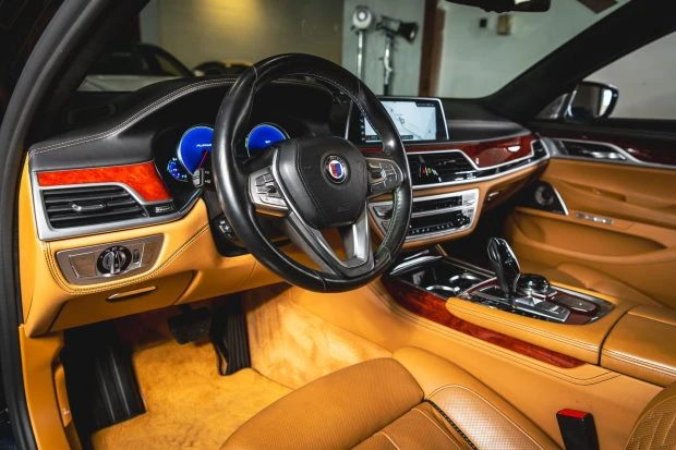 2018 BMW Alpina B7 - Image 6 of 8