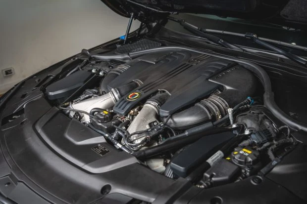 2018 BMW Alpina B7 - Image 7 of 8