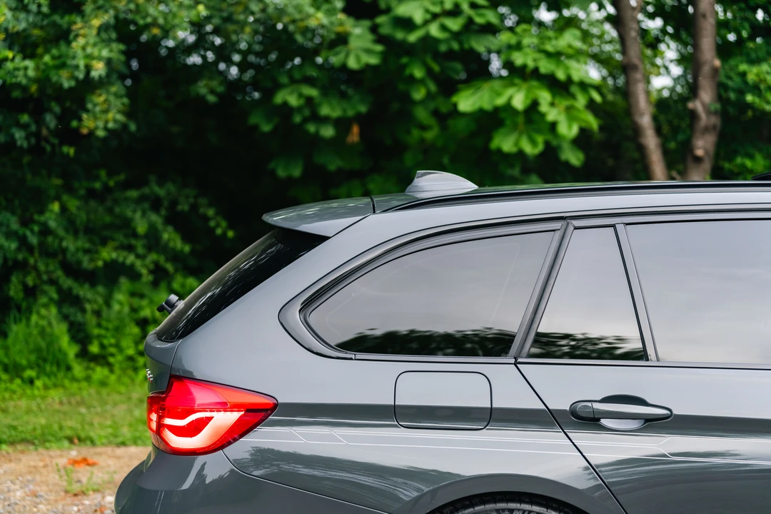 2018 BMW Alpina B3 - Image 24 of 31