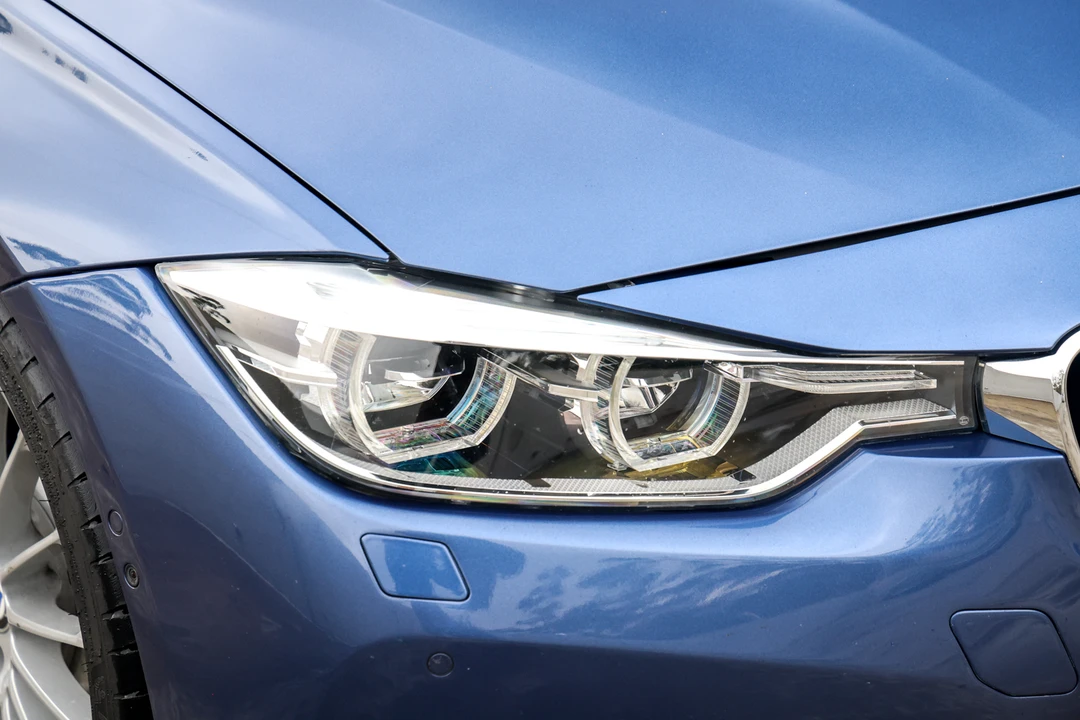 2018 BMW Alpina B3 - Image 18 of 31