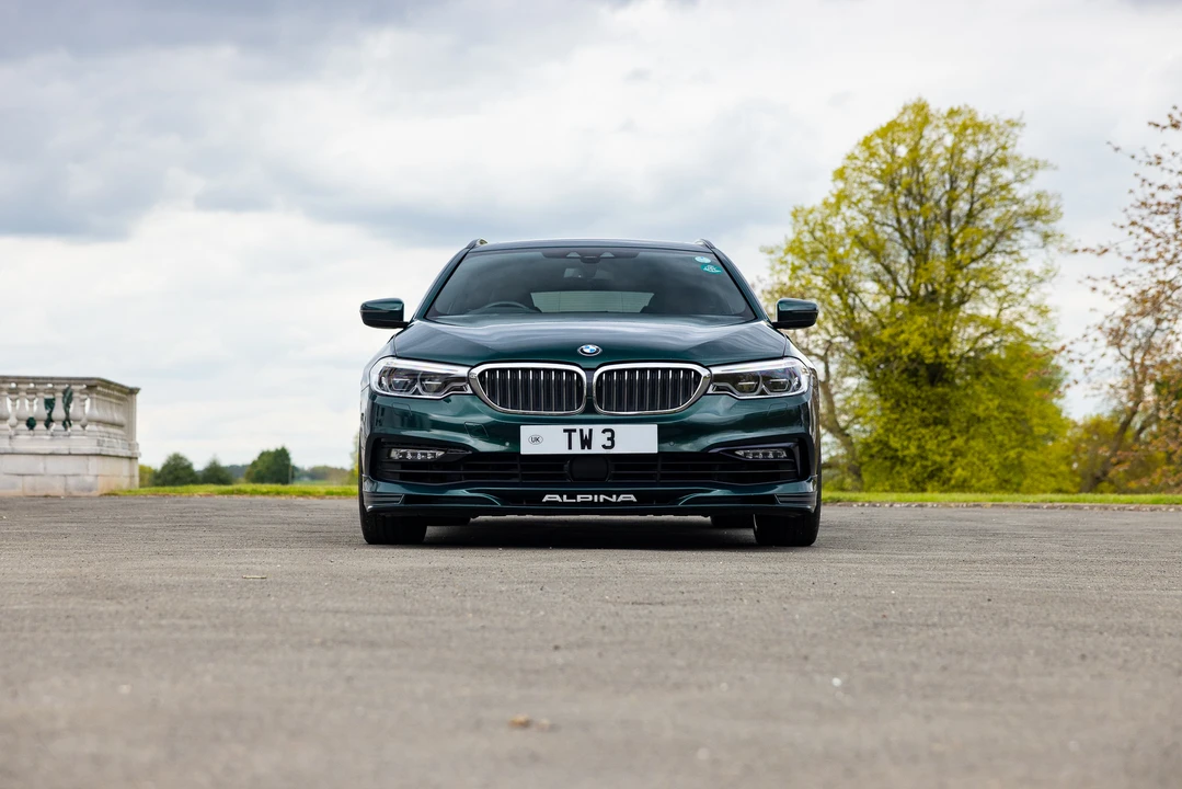 2018 BMW Alpina B5 - Image 2 of 31