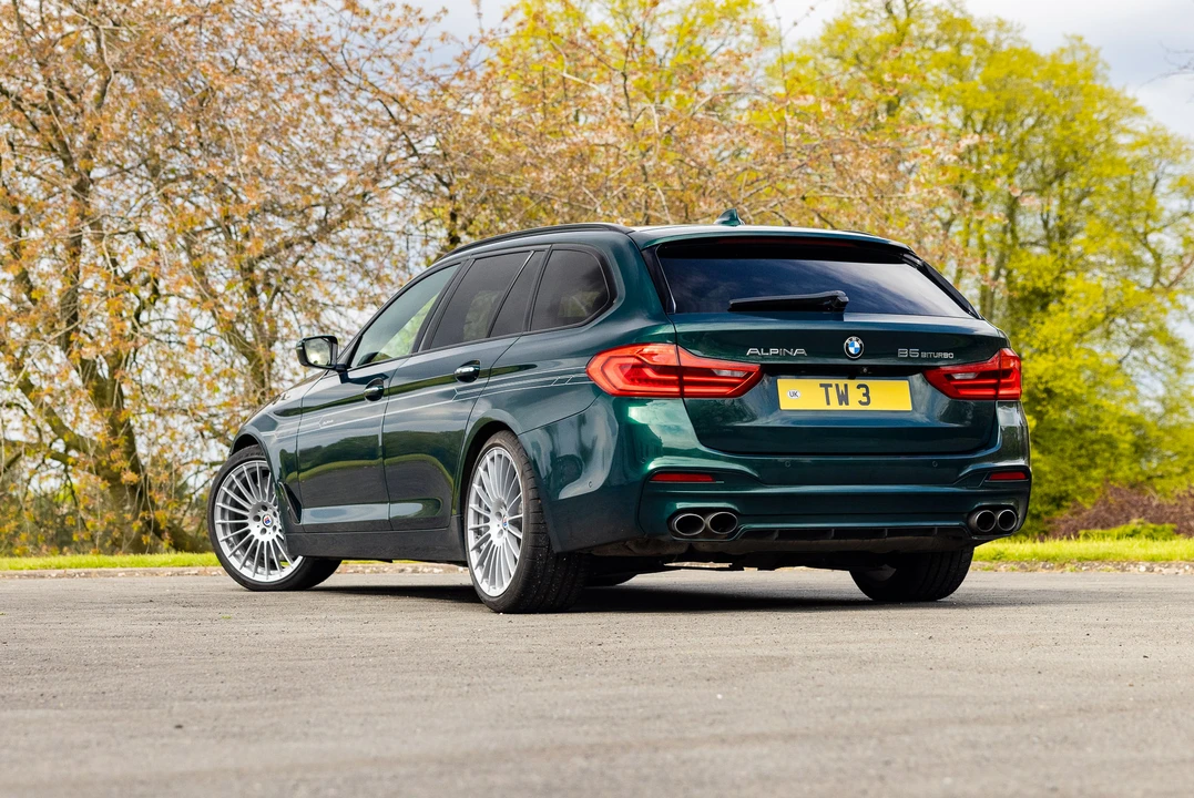 2018 BMW Alpina B5 - Image 23 of 31