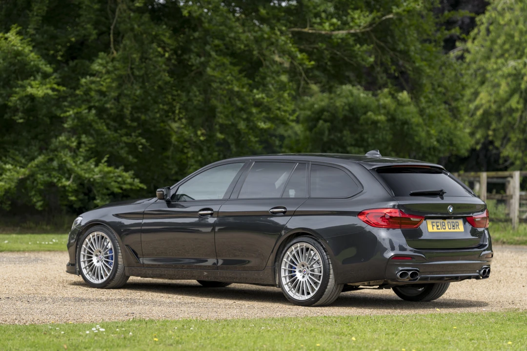 2018 BMW Alpina B5 - Image 12 of 31