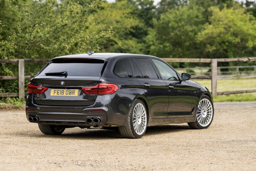 2018 BMW Alpina B5 - Image 15 of 31