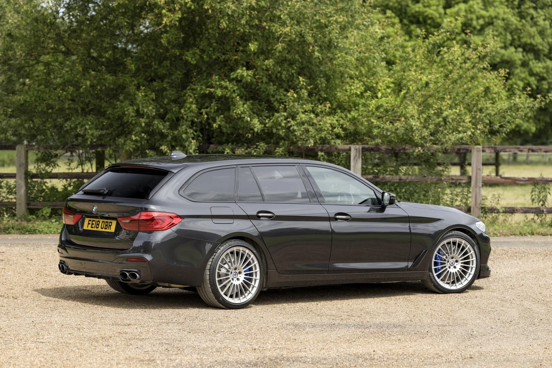 2018 BMW Alpina B5 - Image 16 of 31