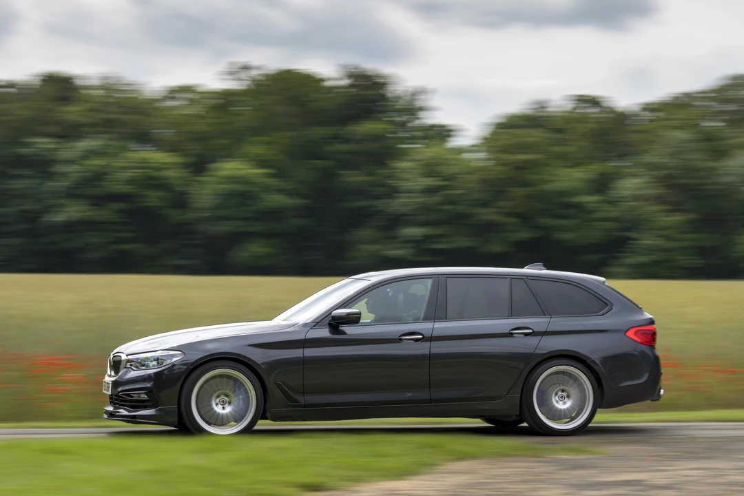2018 BMW Alpina B5 - Image 25 of 31
