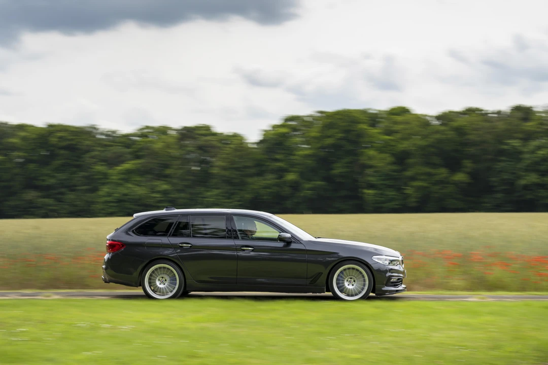 2018 BMW Alpina B5 - Image 30 of 31