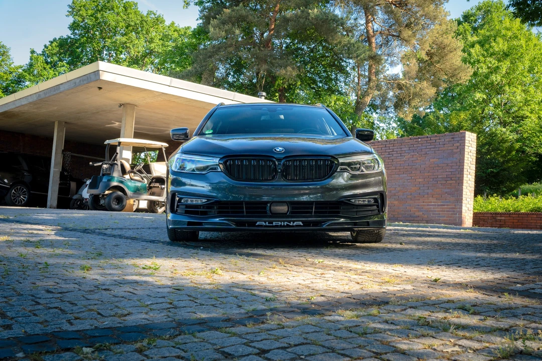 2018 BMW Alpina B5 - Image 10 of 31