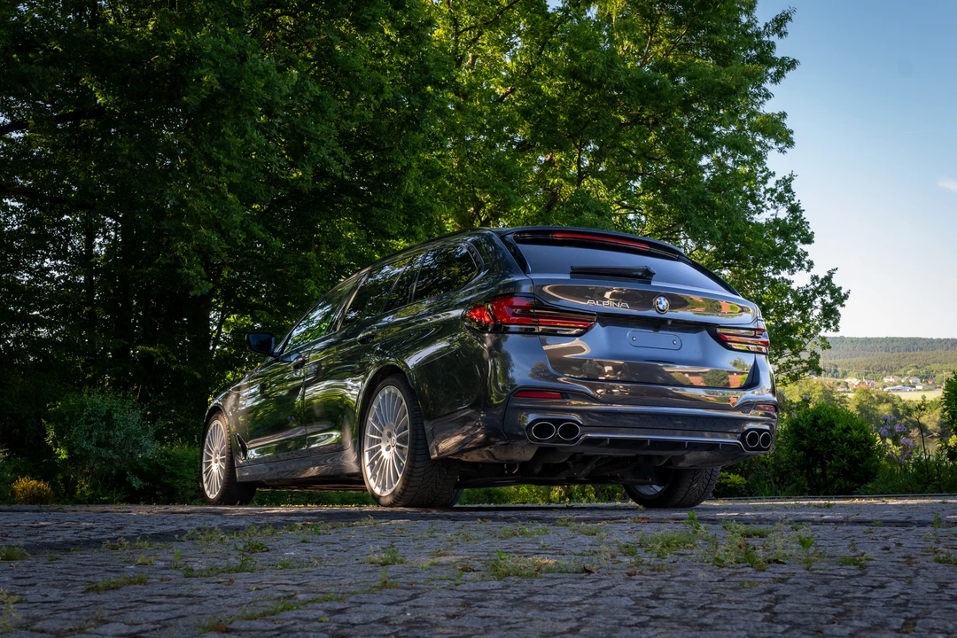 2018 BMW Alpina B5 - Image 22 of 31