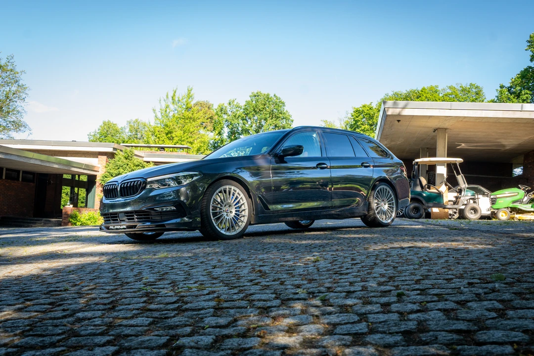 2018 BMW Alpina B5 - Image 26 of 31