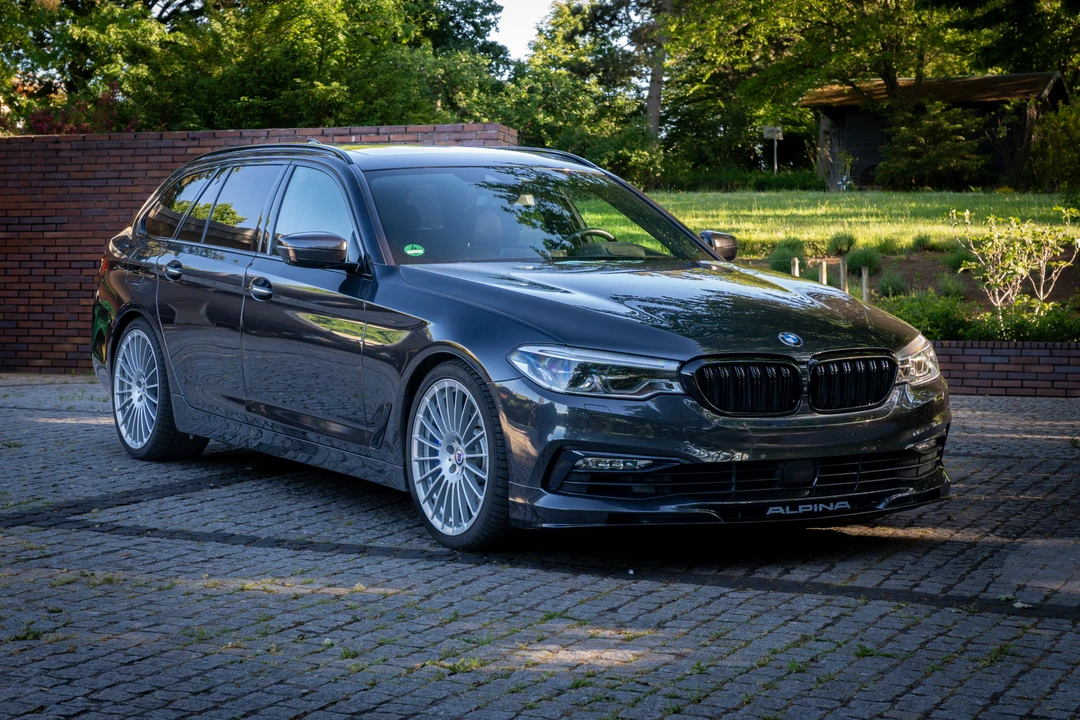 2018 BMW Alpina B5 - Image 29 of 31