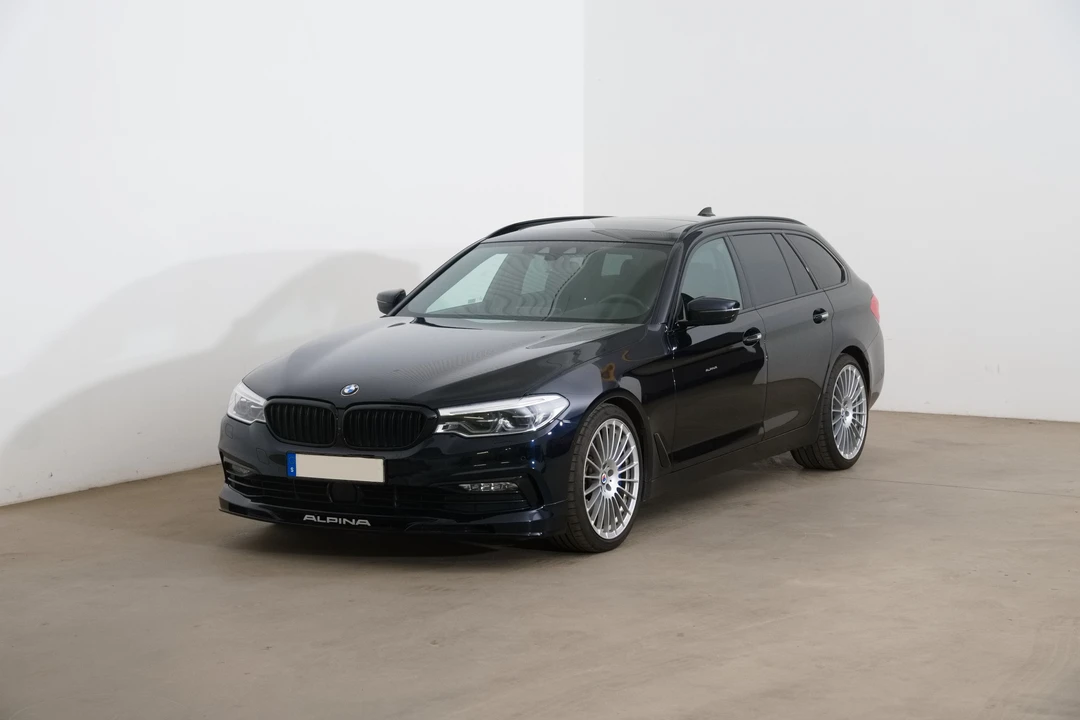 2018 BMW Alpina B5 - Image 11 of 31