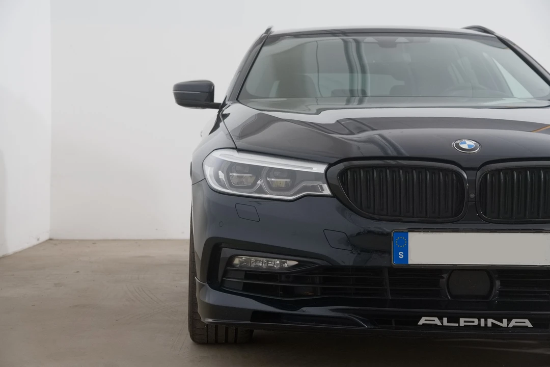 2018 BMW Alpina B5 - Image 17 of 31