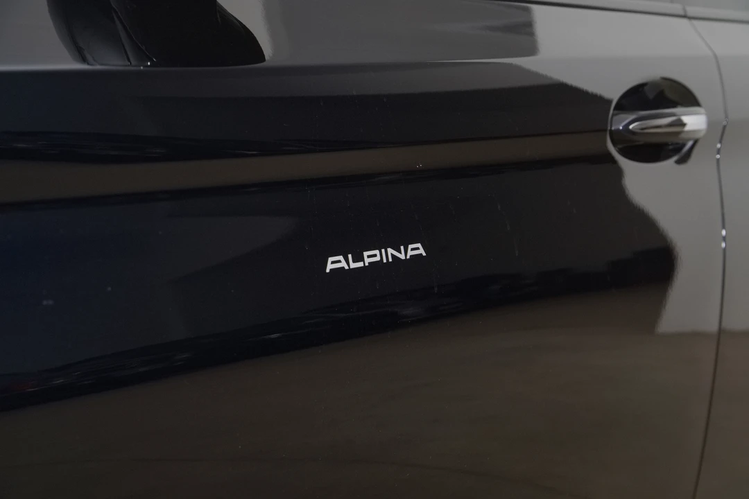 2018 BMW Alpina B5 - Image 25 of 31