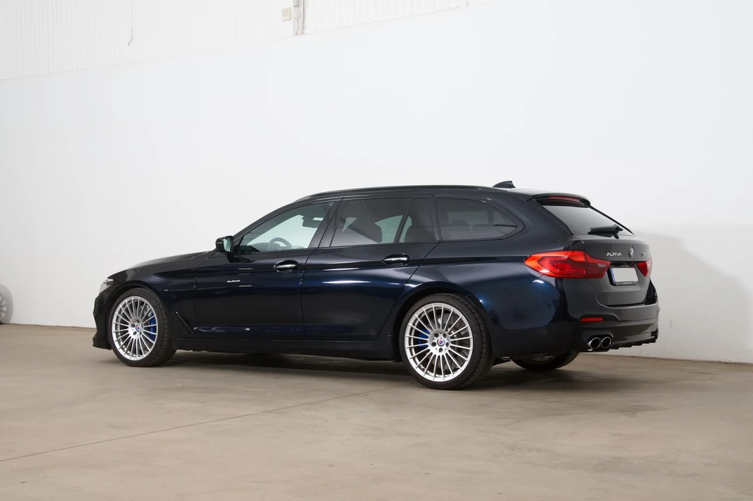 2018 BMW Alpina B5 - Image 5 of 31