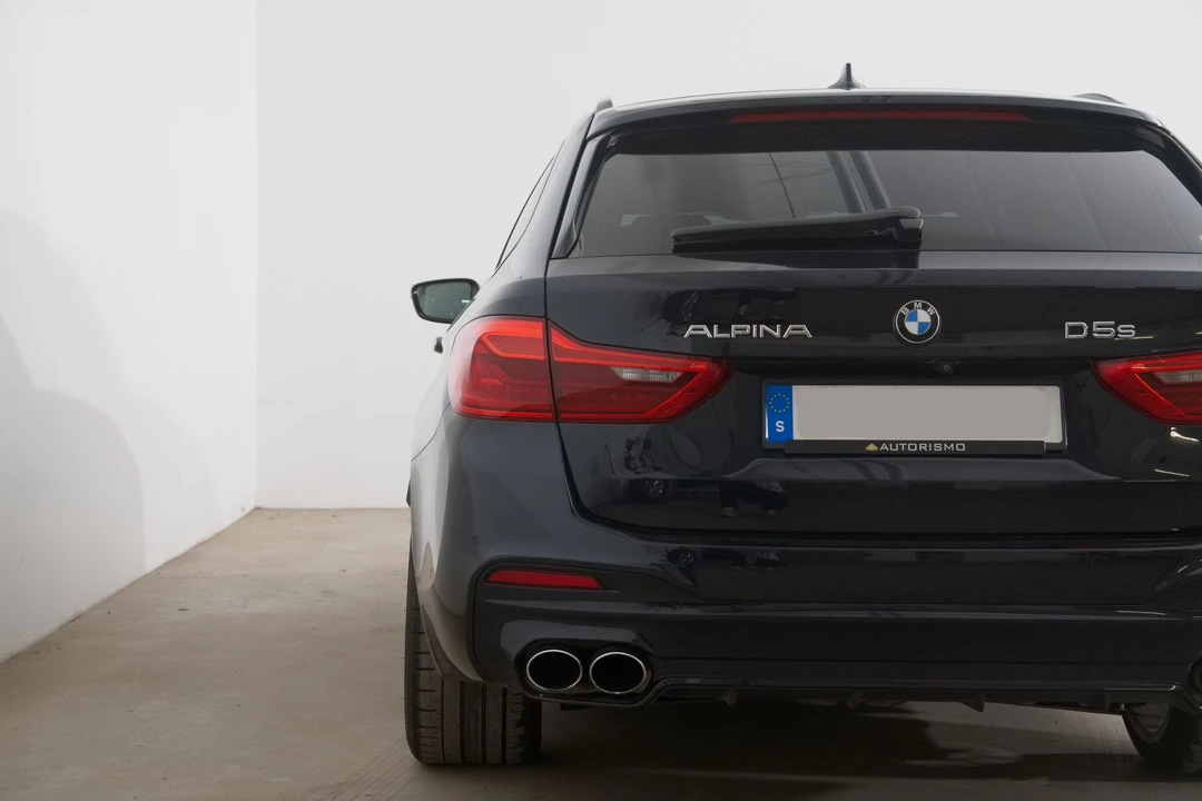 2018 BMW Alpina B5 - Image 29 of 31