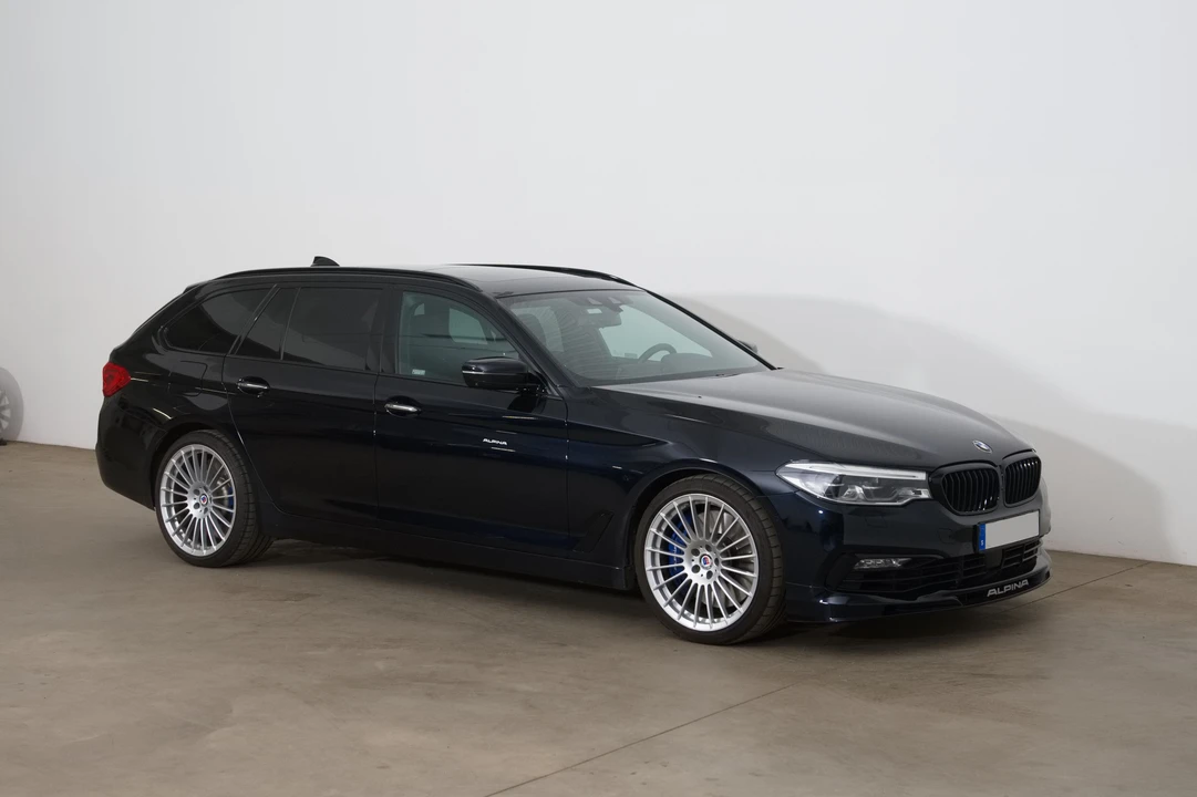 2018 BMW Alpina B5 - Image 16 of 31