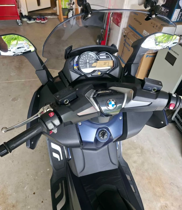 2018 BMW Motorcycles - Image 3 of 4