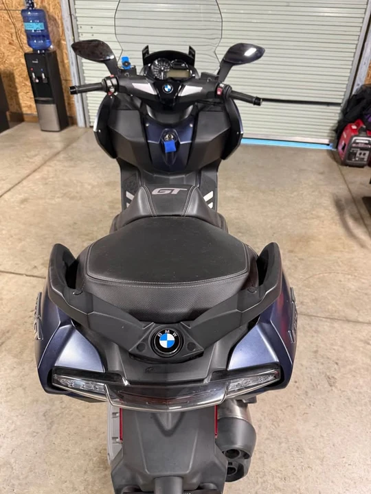 2018 BMW Motorcycles - Image 2 of 3