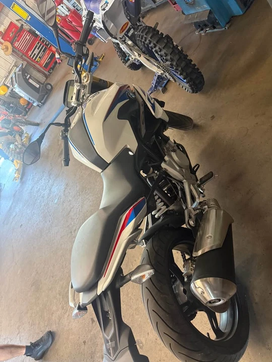 2018 BMW Motorcycles - Image 6 of 7