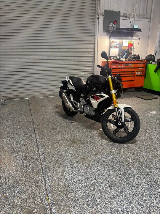 2018 BMW Motorcycles - Image 3 of 4