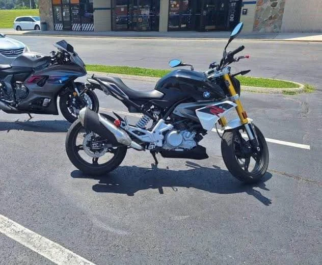 2018 BMW Motorcycles - Image 2 of 5