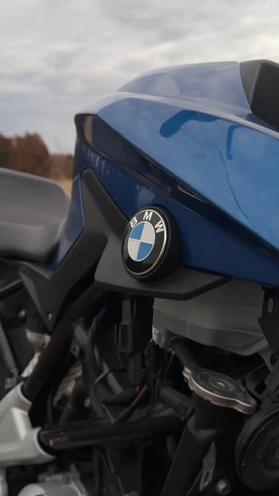 2018 BMW Motorcycles - Image 10 of 21