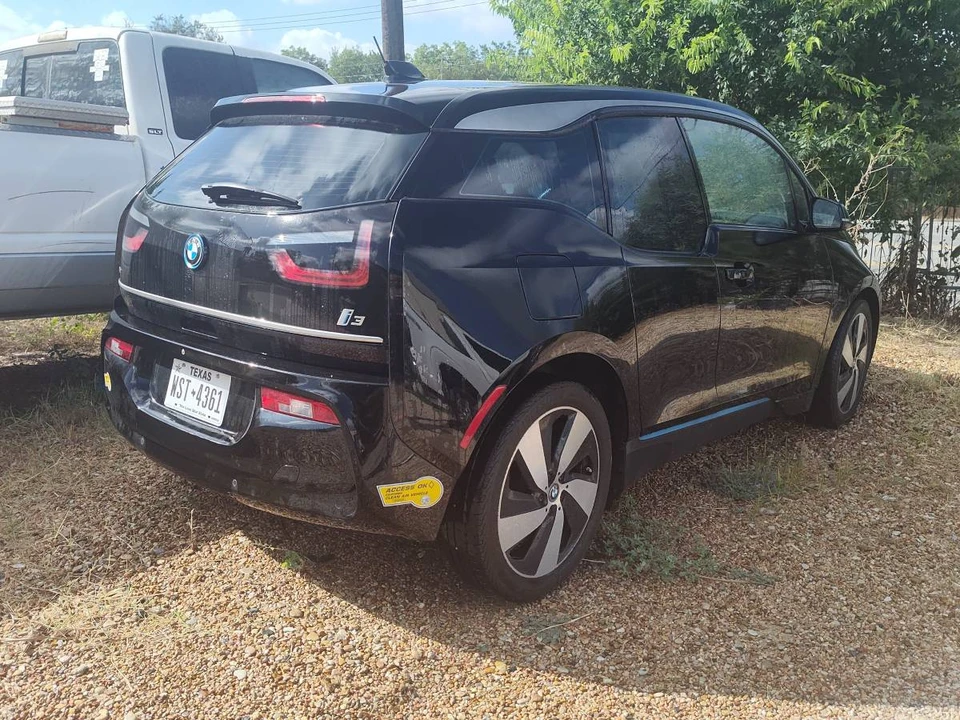 2018 BMW i3 - Image 2 of 21