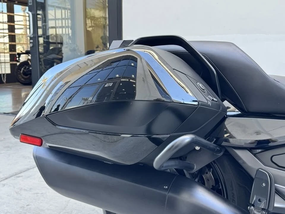2018 BMW K1600 - Image 18 of 20