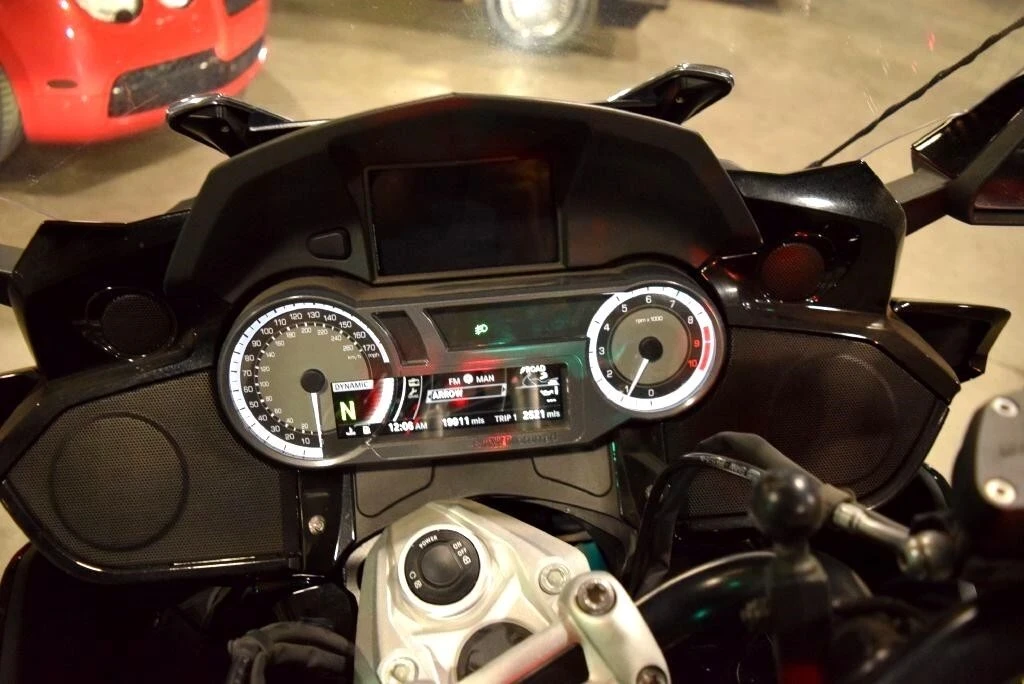 2018 BMW K1600 - Image 9 of 9