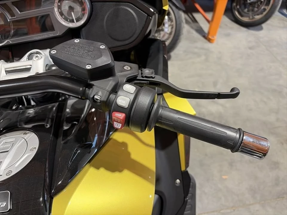 2018 BMW K1600 - Image 13 of 17