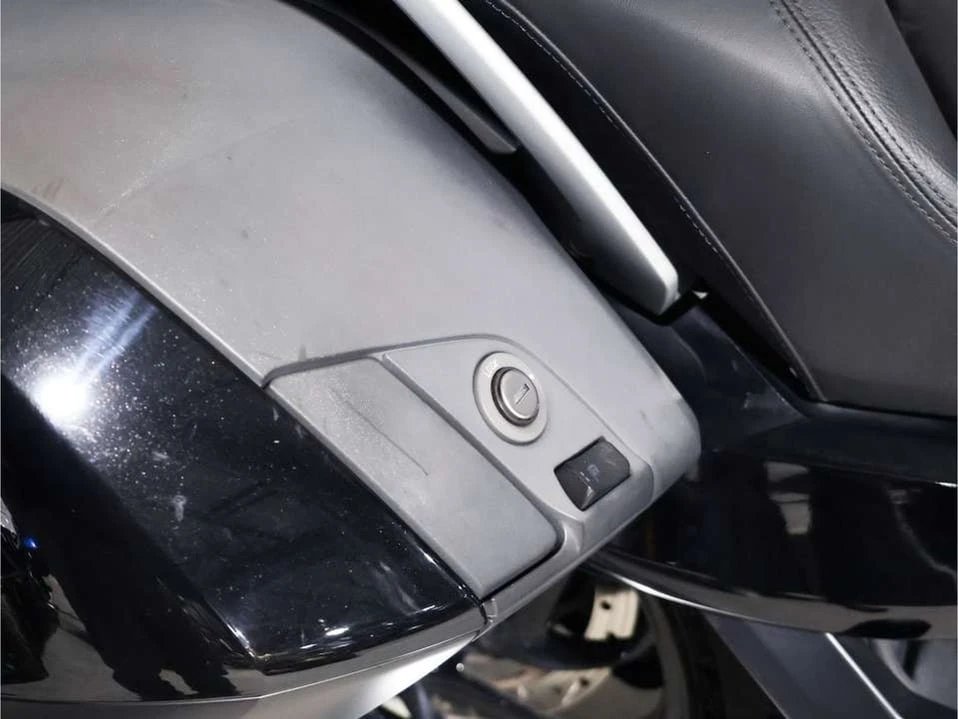 2018 BMW K1600 - Image 4 of 15