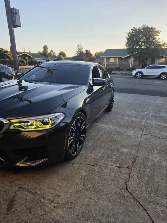 2018 BMW F90 M5 - Image 2 of 9