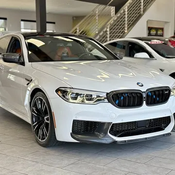2018 BMW M5 Sedan