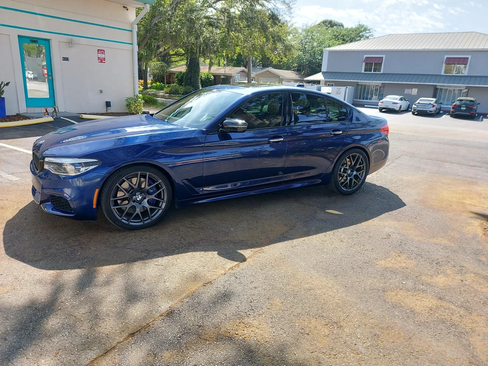 2018 BMW G30 M550i & M550d Sedan - Image 10 of 30
