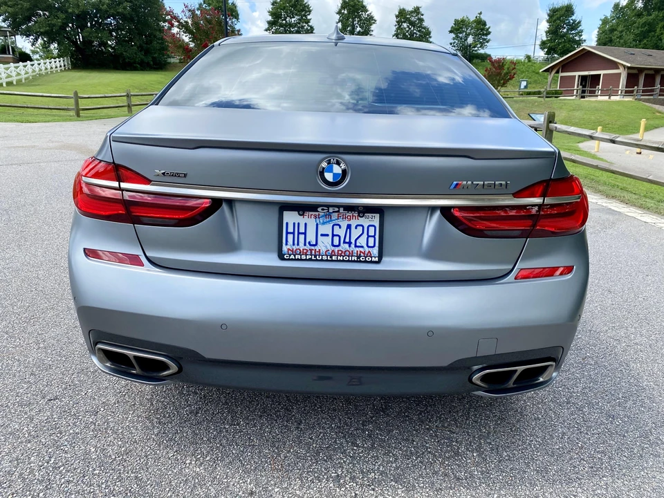 2018 BMW G11/G12 750i & M760i Sedan - Image 8 of 31