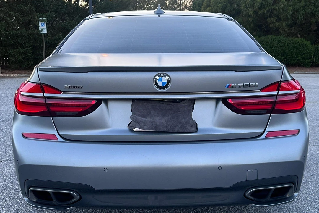 2018 BMW G11/G12 750i & M760i Sedan - Image 5 of 31