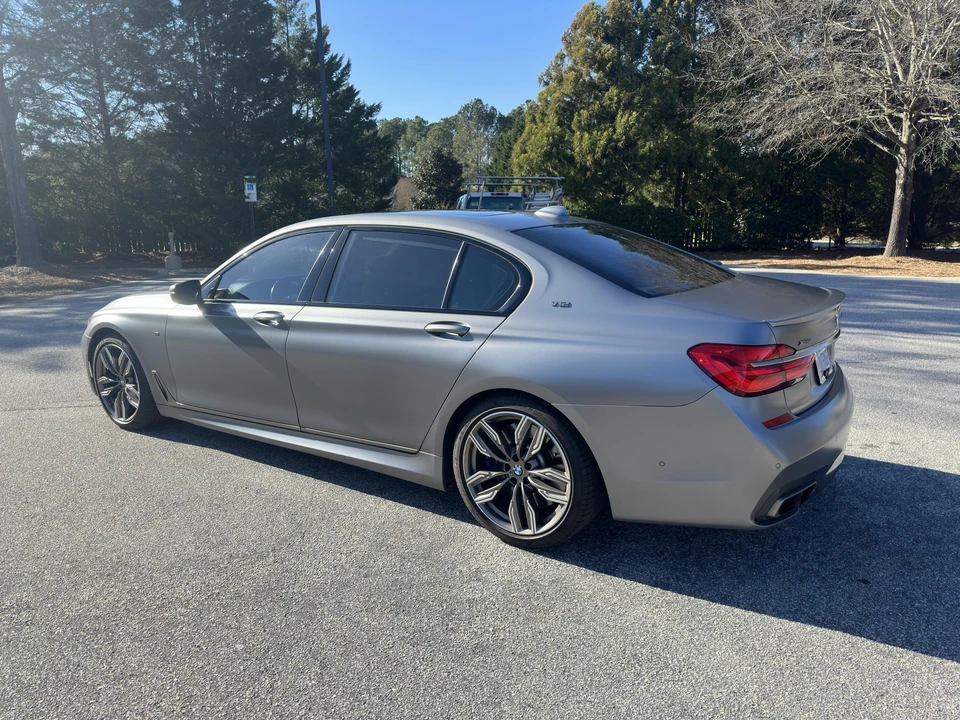 2018 BMW G11/G12 750i & M760i Sedan - Image 12 of 31