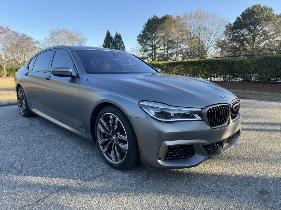 2018 BMW G11/G12 750i & M760i Sedan - Image 20 of 31