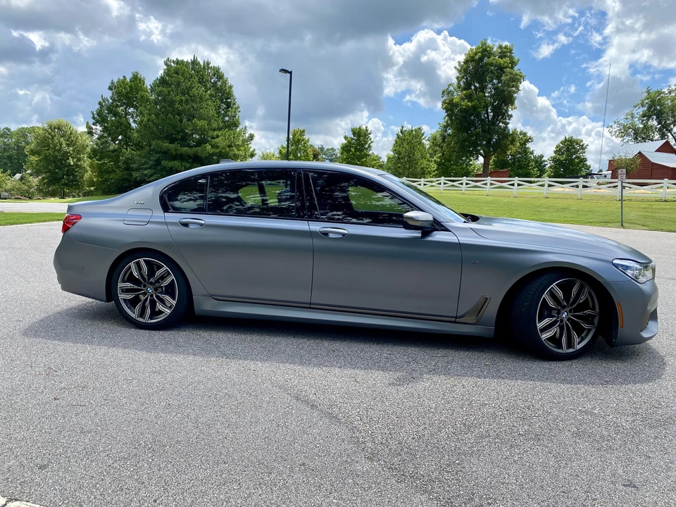 2018 BMW G11/G12 750i & M760i Sedan - Image 9 of 31