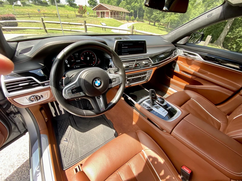 2018 BMW G11/G12 750i & M760i Sedan - Image 25 of 31